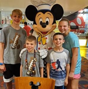 Meet your Posher, Kelly